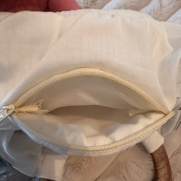 RT IMPORT, INC purse - Picture 5 of 7